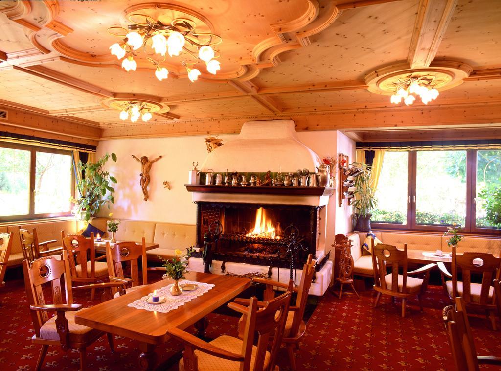 Hotel Sittnerhof Merano Exterior photo